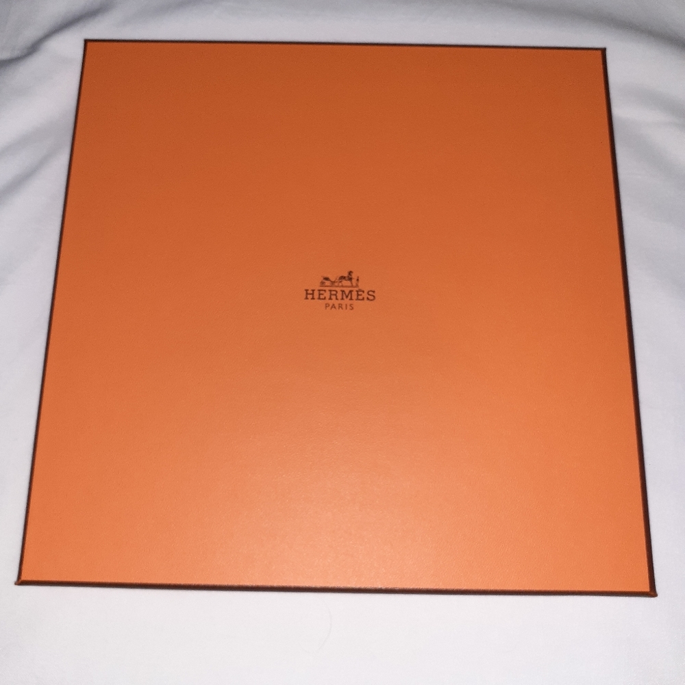 HERMES womans scarf